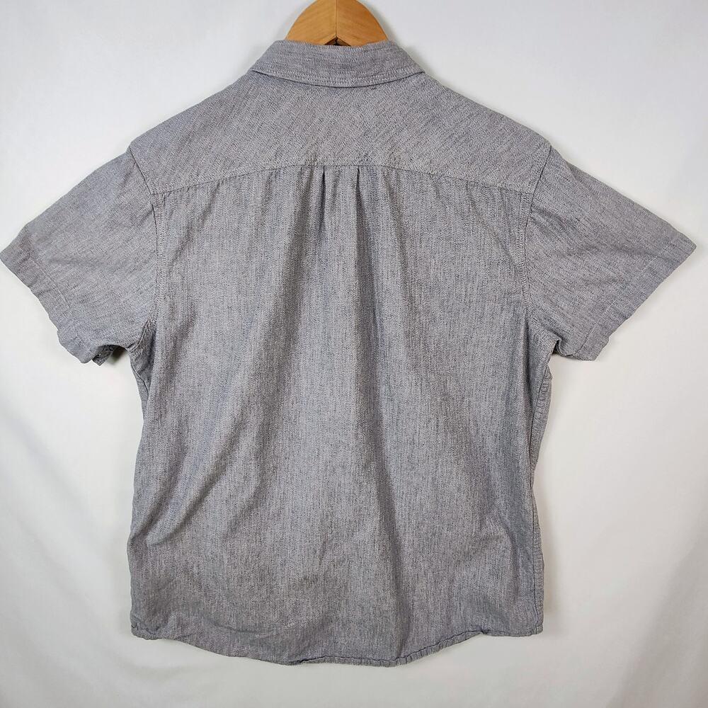 prAna Men's Medium gray Blue Button-Down Short Sleeve Shirt - Picture 3 of 10